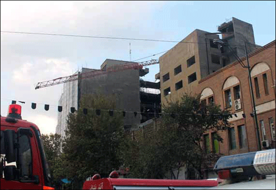 سقوط جرثقیل‌ها ادامه دارد / سه اثر ملی تهران در معرض تهدید