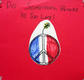 گروهی از دانش‌آموزان مدرسه‌ «لمان» نیویورک آمریکا احساسات خود را نسبت به این حادثه تراژیک و تروریسم جهانی در قالب نقاشی اظهار کردند