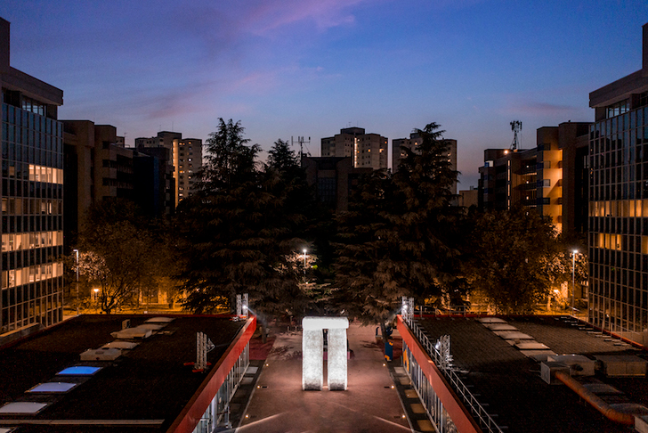 milan`s newest monument remodels stonehenge with 16,000 recycled plastic bottles