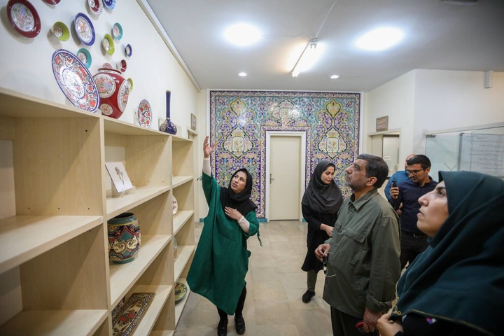 صنایع‌دستی ضمن زیبایی باید تمدن ما را نیز معرفی کند