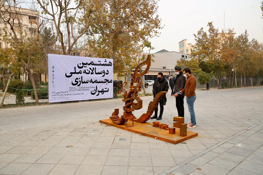 حضور مجموعه آثار کوروش گلناری در هشتمین دوسالانه ملی مجسمهسازی