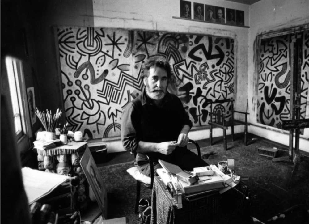 British artist-polymath Tom Phillips—portrait painter, composer and poet—has died, aged 85