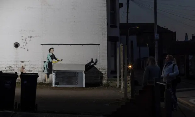 Kent council returns freezer to Banksy`s Valentine`s Day artwork