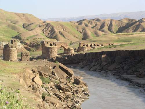 خسارت 45 میلیاردی سیل به آثار تاریخی ایلام