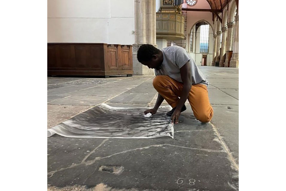Oude Kerk opens a solo presentation by Ghanaian artist Ibrahim Mahama